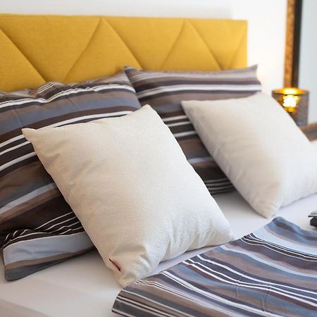 Rooms Salvia Cres Exterior photo