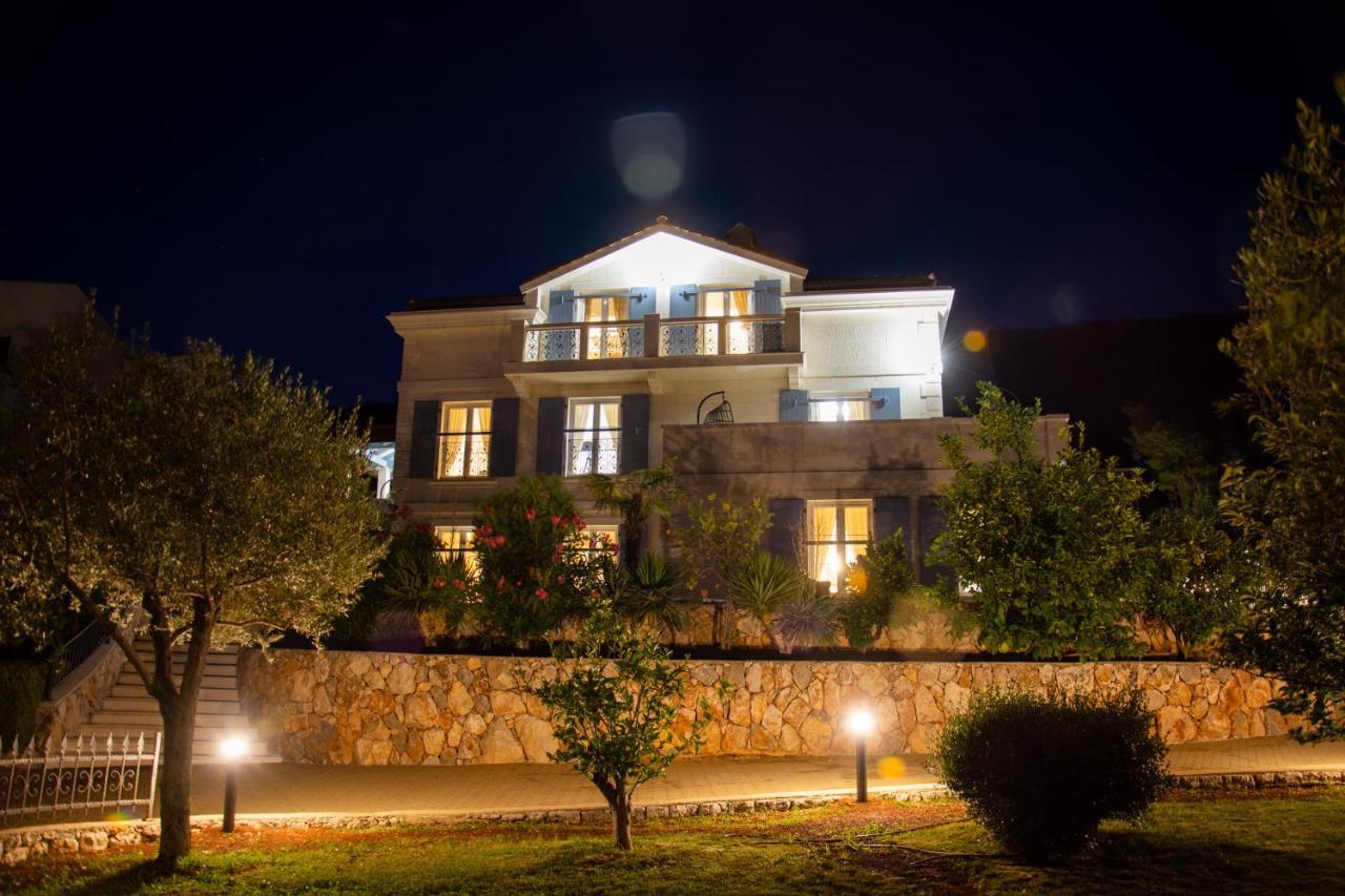 Rooms Salvia Cres Exterior photo